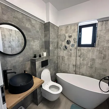 Anne Marie - Ibo Apartment